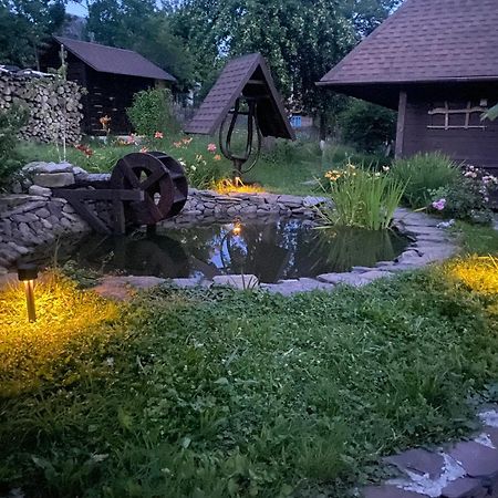 Садиба Остра Shcherbovets Exterior foto